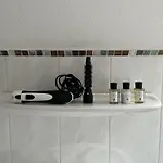 Gemuetliche Helle Dach-wohnung In Frankfurt *